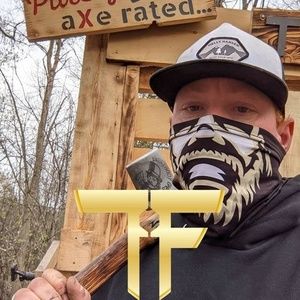 Meet your Posher, Derek